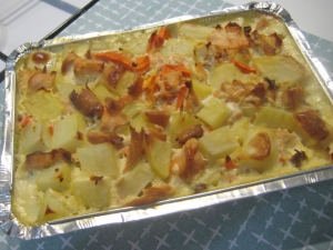 Картошка с горбушей в духовке 