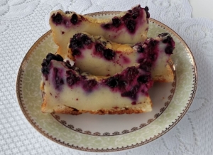 Клафути со смородиной 