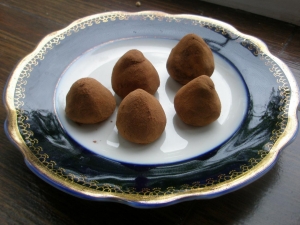 Конфеты трюфель из сухого молока своими руками 