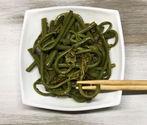 Корейская закуска из папоротника 
