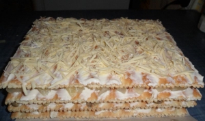 Коржи "Наполеон" с курицей и грибами 