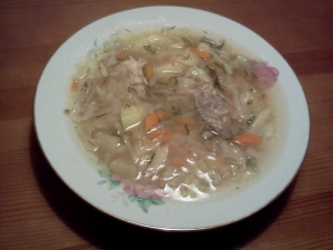 Куриный суп с капустой и пшеном 