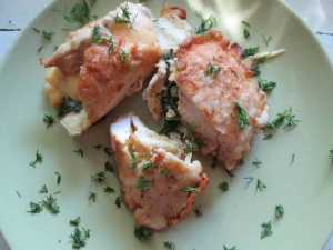Куриные отбивные с сыром в кляре (рулетики) 