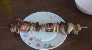 Куриный шашлык с картошкой в духовке 