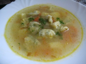 Куриный суп с клецками 