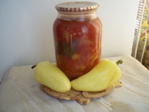 Лечо из болгарского перца, помидор и моркови на зиму "Пальчики оближешь" 