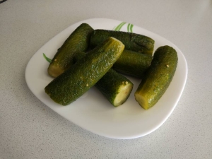 Малосольные огурцы за 3 дня 