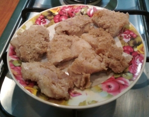 Минтай в кляре из яиц и гречневой муки 