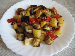 Овощи запеченные в духовке на противне 