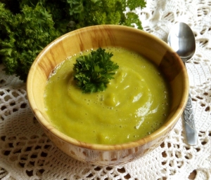 Овощное пюре из тыквы, кабачка и стручковой фасоли на кефире для детей от 9 месяцев 