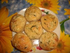 Пампушки с чесноком к борщу 