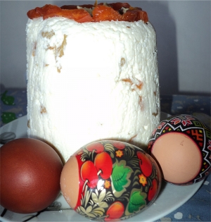 Пасха творожная с цукатами (сырая) 
