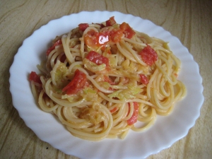 Паста с кабачками и помидорами 