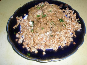 Печень по-восточному в медово-соевом соусе 