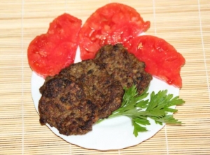 Печеночные оладьи из говяжьей печени с морковью 