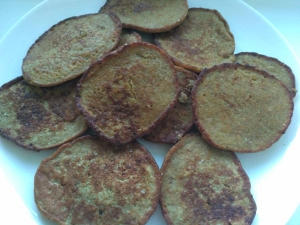 Печеночные оладьи из куриной печени с морковью 