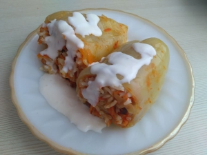 Перец фаршированный рисом и морковью в мультиварке 