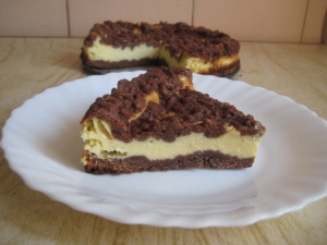 Песочный творожный пирог с шоколадной крошкой 