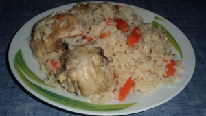 Рассыпчатый плов с курицей в мультиварке Витек 