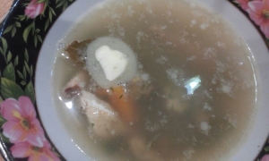 Уха из рыбьих голов без картофеля и риса 