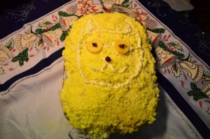 Салат "Мимоза" с маслом, сыром и горбушей 