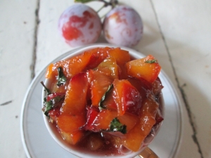 Сливовое варенье с мятой 