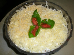 Слоеный салат "Неаполь" с баклажанами 