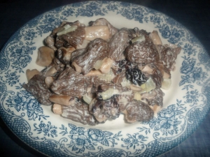 Сморчки в сметане 