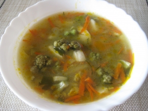 Суп с капустой брокколи и яйцом без мяса 