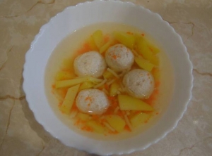 Суп с куриными фрикадельками для детей до 1 года (10 месяцев) 