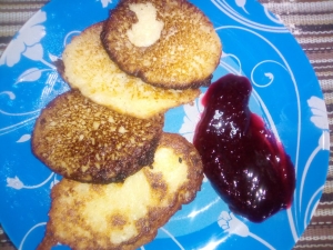 Сырники со сливочным маслом 