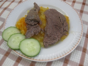 Тушеная говядина для ребенка от 2-х лет 