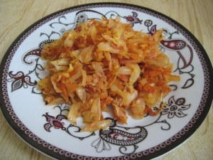 Тушеная капуста 