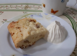 Творожная запеканка с манкой и изюмом для детей 1,5 года