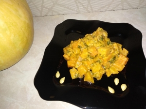 Тыква в сметане с чесноком 