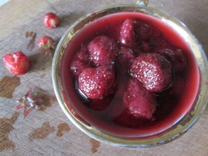 Варенье из клубники "Пятиминутка" 