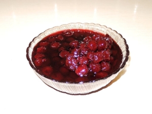 Варенье из вишни с косточками на зиму 