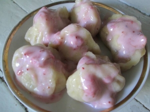 Вареники с клубникой. Тесто на картофельном отваре 