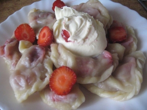 Вареники с клубникой 