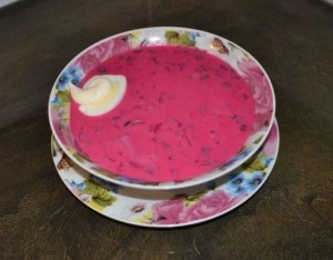 Вегетарианский свекольник на кефире 