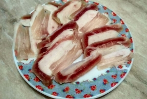 Засолка сала с чесноком сухим способом 