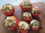 Помидоры фаршированные яйцом и сыром 