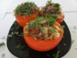 Помидоры фаршированные мясом и овощами 