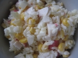 Салат с крабовыми палочками и рисом 