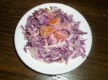 Салат из красной капусты с сыром и апельсином 