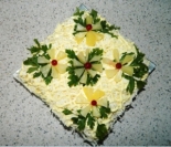 Салат с курицей и ананасами слоями 