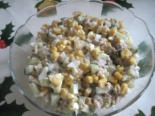 Салат с печенью трески и кукурузой на праздник 