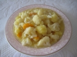 Тушеная картошка с цветной капустой 